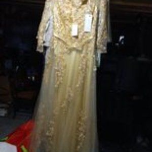 Gold R&M Brand New Formal Gown Size 10